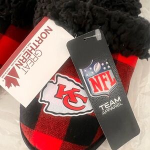 Official NFL Slippers KC Chiefs NWT